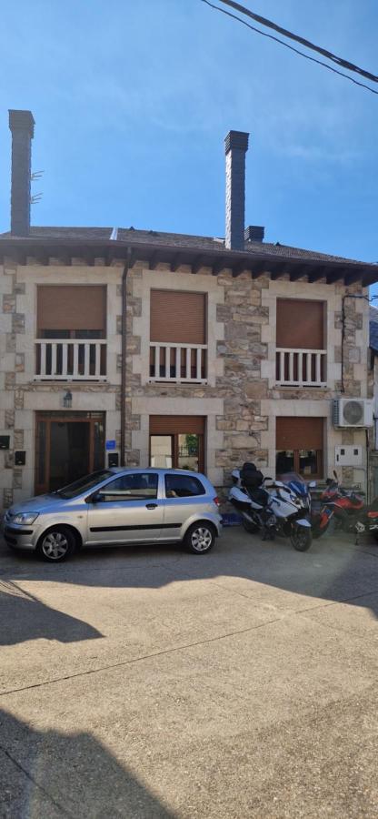 הוילה Lubián Casa Rustica Cesar מראה חיצוני תמונה